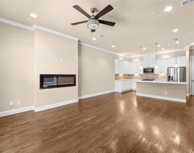 2952 Sheridan Drive - Photo Thumbnail 32