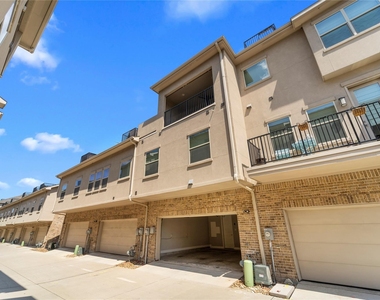2952 Sheridan Drive - Photo Thumbnail 27