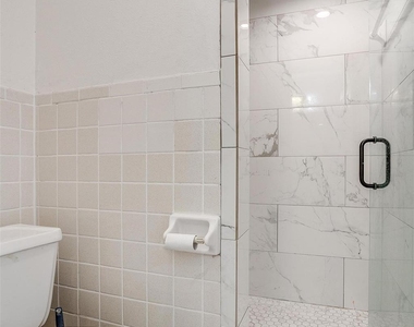 1104 Julie Street - Photo Thumbnail 28