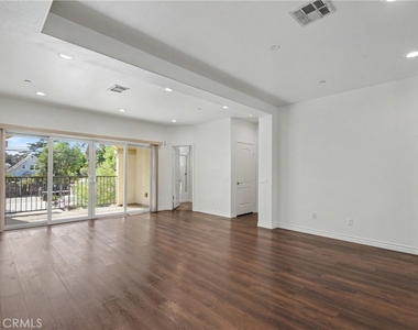 201 N Azusa Avenue - Photo Thumbnail 10