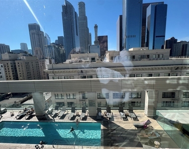 400 S Broadway - Photo Thumbnail 10