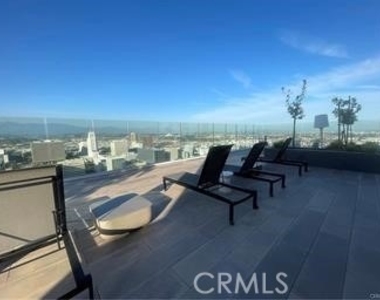 400 S Broadway - Photo Thumbnail 13