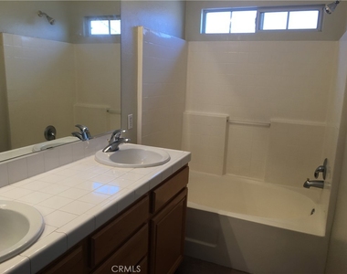 12833 Sunrose Court - Photo Thumbnail 9
