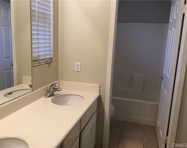 12833 Sunrose Court - Photo Thumbnail 6