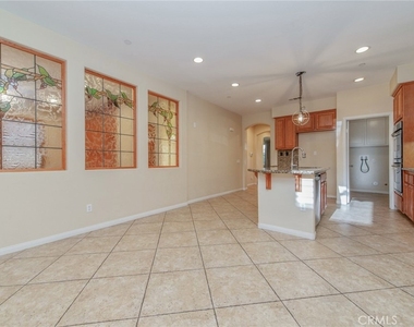 7522 Oakford Court - Photo Thumbnail 11