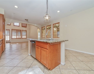 7522 Oakford Court - Photo Thumbnail 13