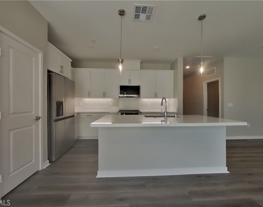 1704 Taylor Avenue - Photo Thumbnail 3