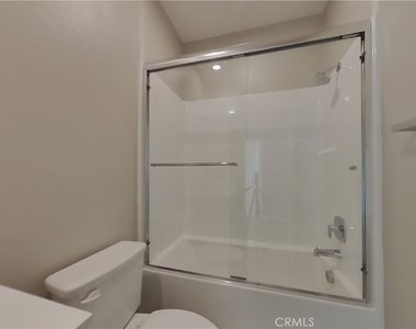 611 Citron Street - Photo Thumbnail 13