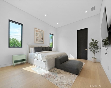 12507 Miranda - Photo Thumbnail 36