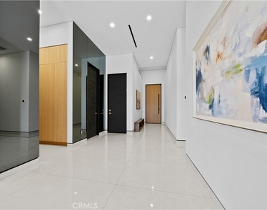 12507 Miranda - Photo Thumbnail 16