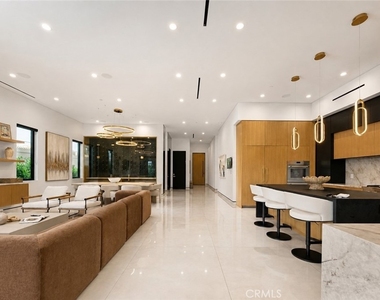 12507 Miranda - Photo Thumbnail 23