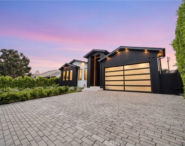 12507 Miranda - Photo Thumbnail 8