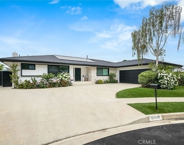 23949 Nomar Street - Photo Thumbnail 1
