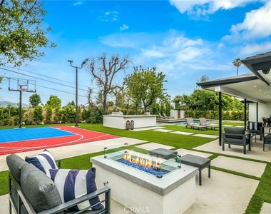 23949 Nomar Street - Photo Thumbnail 39