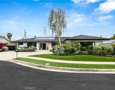 23949 Nomar Street - Photo Thumbnail 2