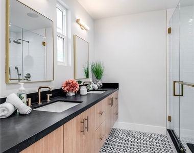 23949 Nomar Street - Photo Thumbnail 34