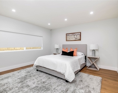 23949 Nomar Street - Photo Thumbnail 24