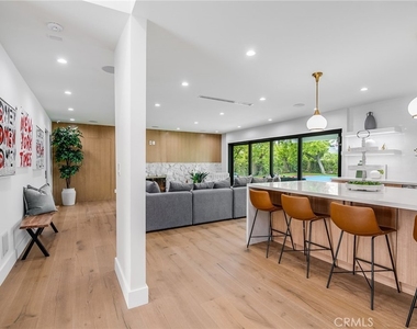 23949 Nomar Street - Photo Thumbnail 9
