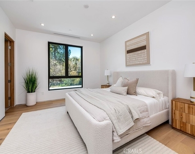 4930 Palomar Drive - Photo Thumbnail 31