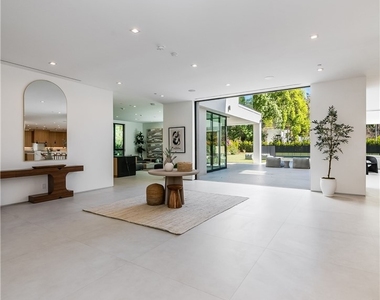 4930 Palomar Drive - Photo Thumbnail 7