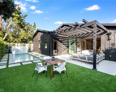 5323 Allott Avenue - Photo Thumbnail 29
