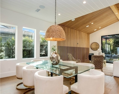 5323 Allott Avenue - Photo Thumbnail 11