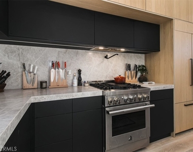 4622 Caritina - Photo Thumbnail 9