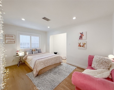 15722 Magnolia - Photo Thumbnail 34