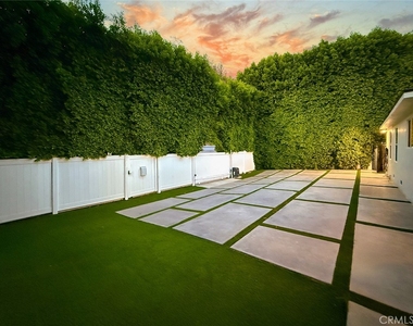 15722 Magnolia - Photo Thumbnail 3