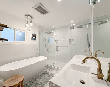 15722 Magnolia - Photo Thumbnail 26