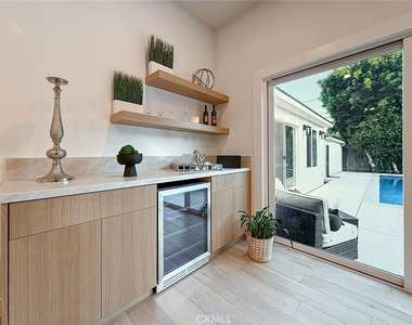 15722 Magnolia - Photo Thumbnail 19