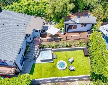 2597 Dearborn Drive - Photo Thumbnail 3