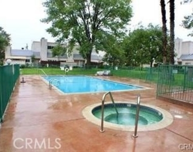 21015 Gresham - Photo Thumbnail 12