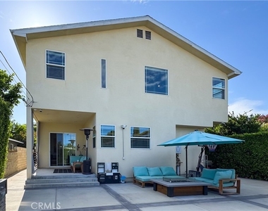 6926 Chimineas Avenue - Photo Thumbnail 36