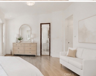 5455 E Sorrento Drive - Photo Thumbnail 23