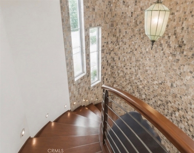 5455 E Sorrento Drive - Photo Thumbnail 15