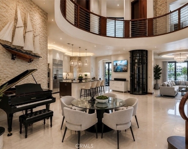 5455 E Sorrento Drive - Photo Thumbnail 3