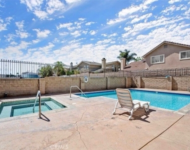 21815 Saticoy Street - Photo Thumbnail 6