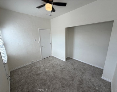 5038 Denker Avenue - Photo Thumbnail 7