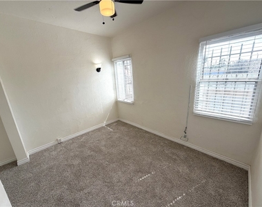 5036 Denker Avenue - Photo Thumbnail 6