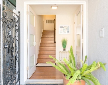 126 Neptune Avenue - Photo Thumbnail 12