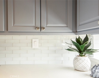 126 Neptune Avenue - Photo Thumbnail 23