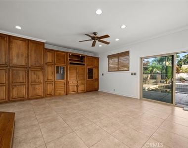 14132 Carfax - Photo Thumbnail 24