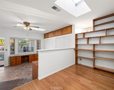 14132 Carfax - Photo Thumbnail 34