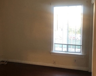 115 E 12th - Photo Thumbnail 1