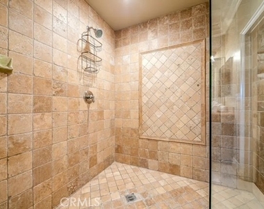 225 11th - Photo Thumbnail 23