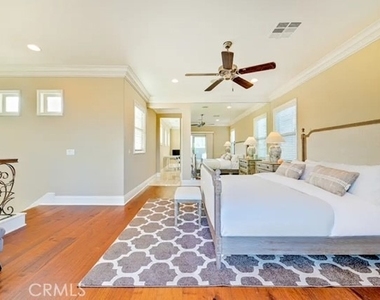 225 11th - Photo Thumbnail 14