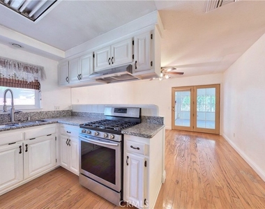 4053 Bayberry - Photo Thumbnail 4