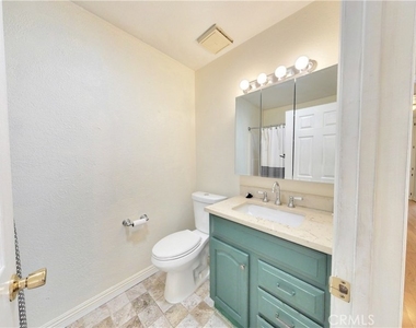 4053 Bayberry - Photo Thumbnail 23