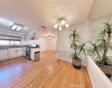 4053 Bayberry - Photo Thumbnail 20